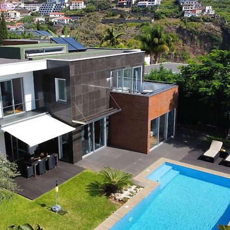 Villa Ravenala - By Lovelystay Funchal  Buitenkant foto