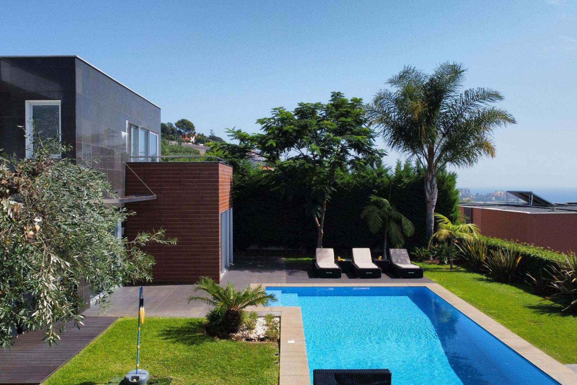 Villa Ravenala - By Lovelystay Funchal  Buitenkant foto