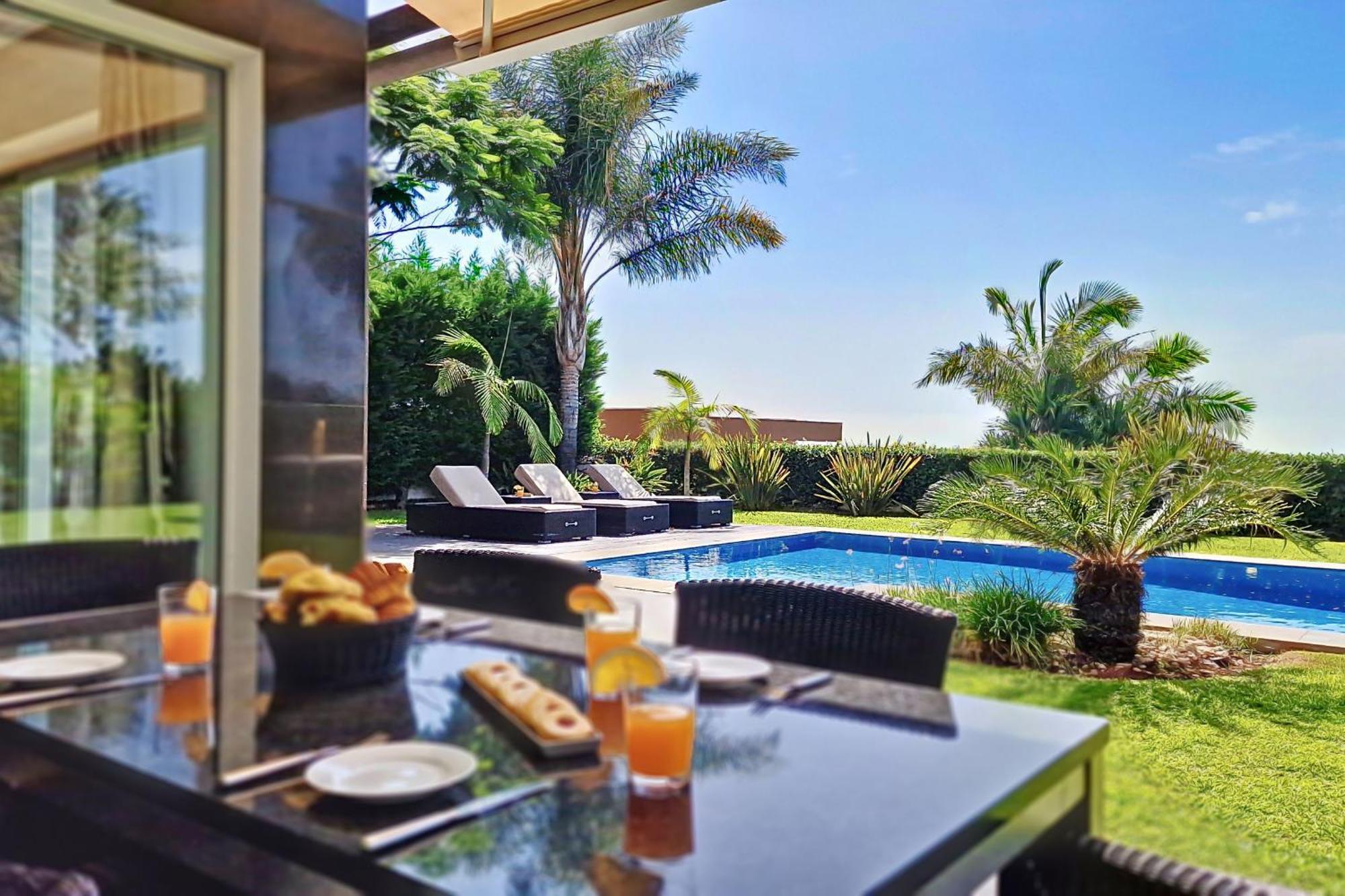 Villa Ravenala - By Lovelystay Funchal  Buitenkant foto